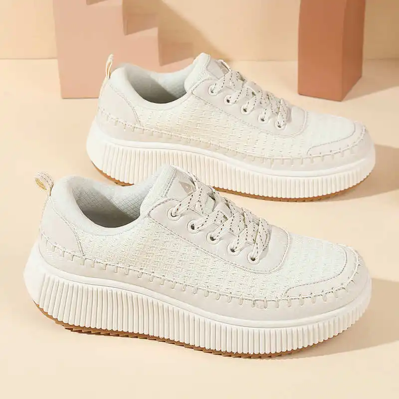 Tech Accessories Types - Zapatos marrones para mujer, botas planas