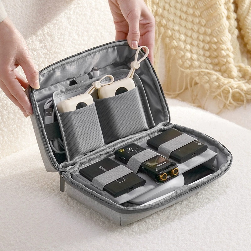 Estuche de viaje organizador d - Tech Accessories Travel Case reseña y precio